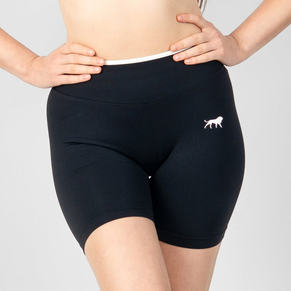Seamless Contour Shorts