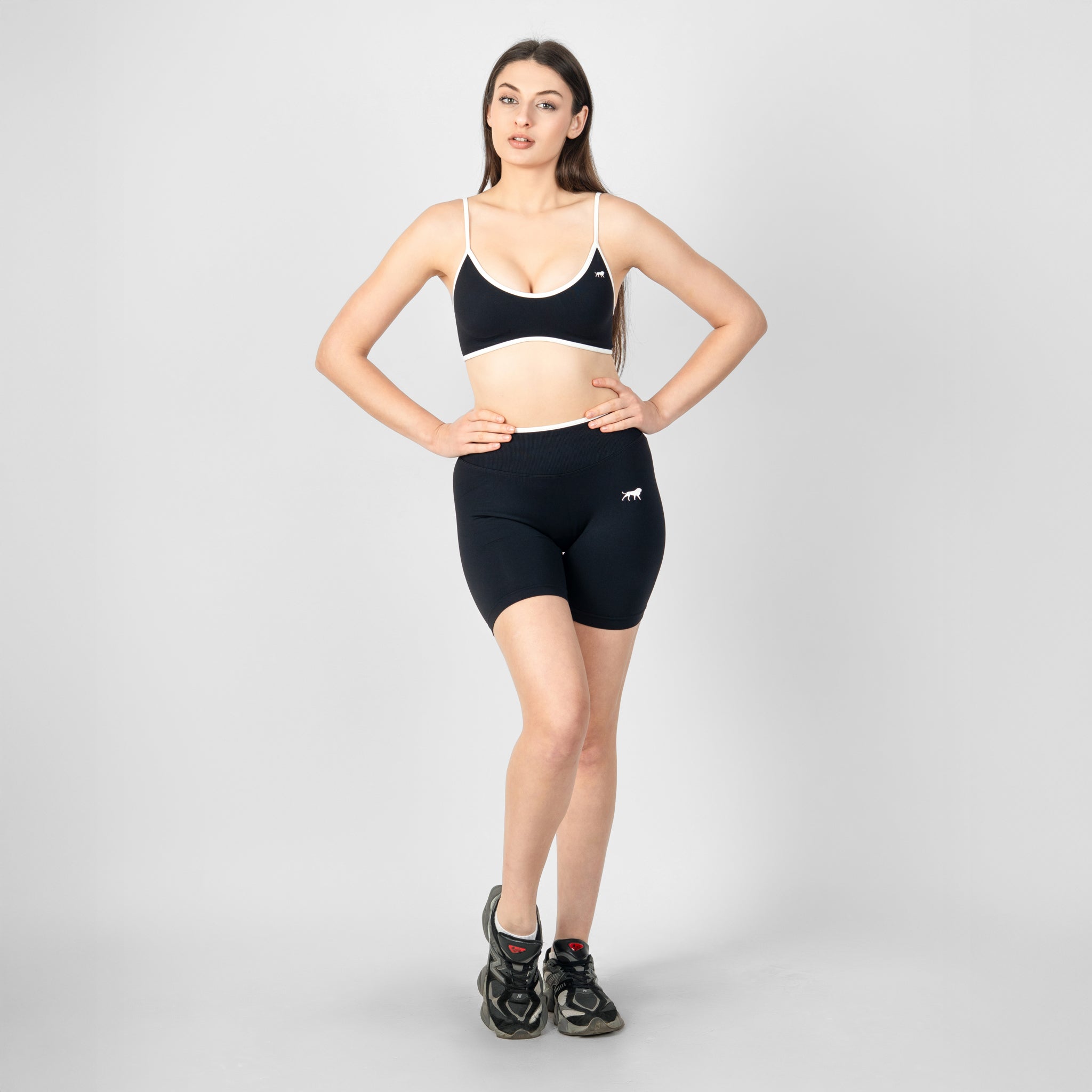 Seamless Contour Sports Bra