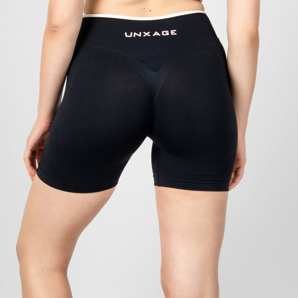 Seamless Contour Shorts